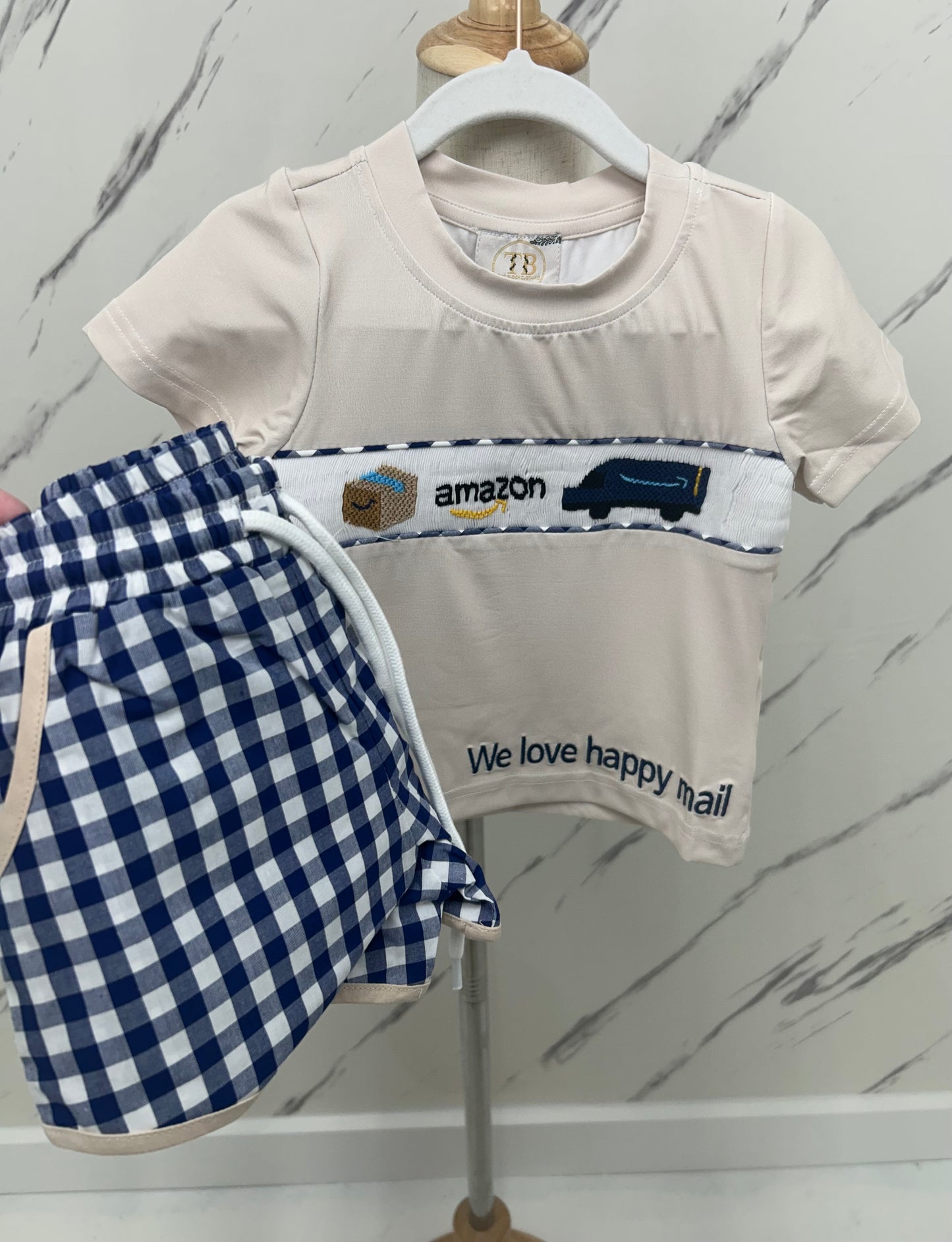 We Love Happy Mail