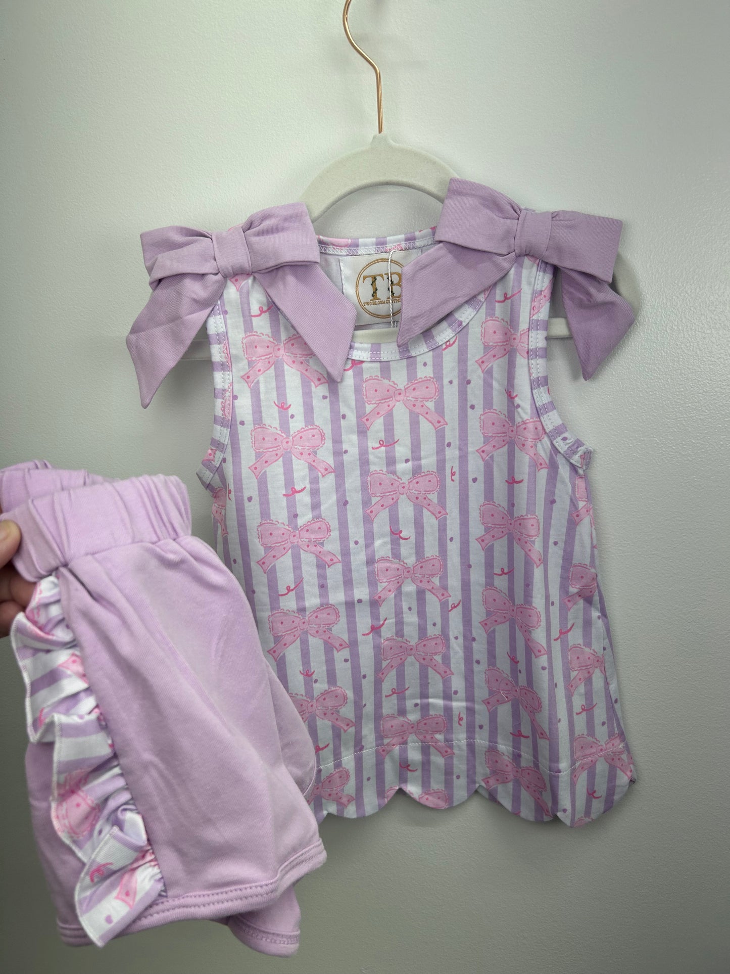Bows and Frills Sets