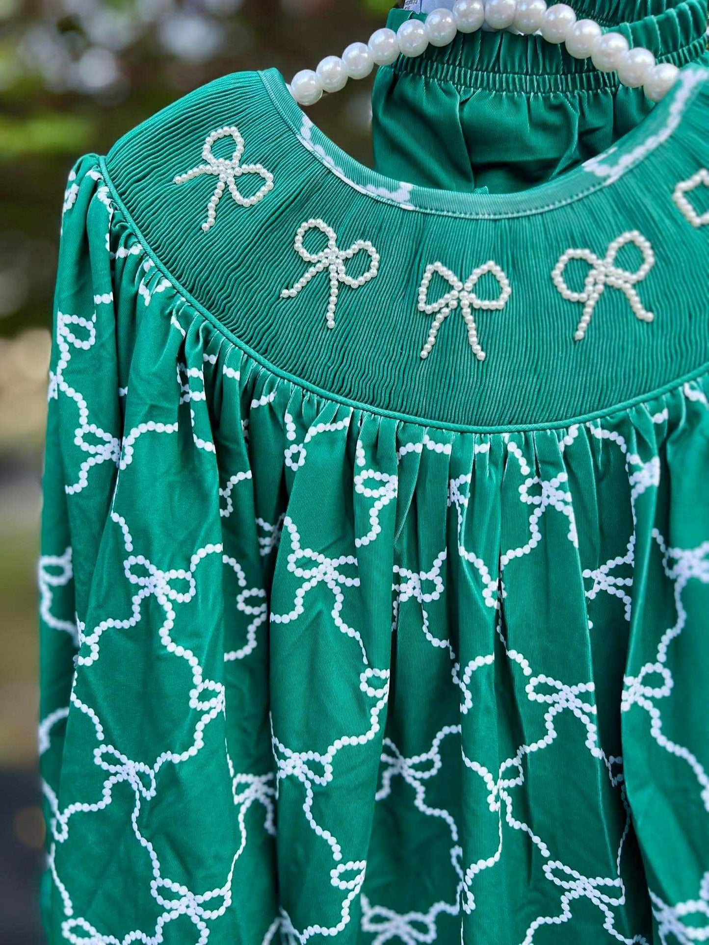 Emerald Pearl Bubble